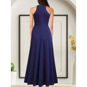 Vestido Maxi de Crepé Importado sin Mangas con Cuello Halter y Abertura Profunda para Mujer de Jane's, Ideal para Eventos Nocturnos Elegantes - Product Image 2