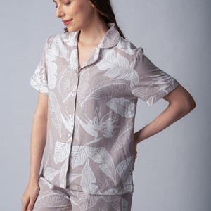 Ensemble de pyjama pour femmes de qualité supérieure, satin lisse, confortable, léger, vêtements de nuit, vêtements de détente - Product Image 5