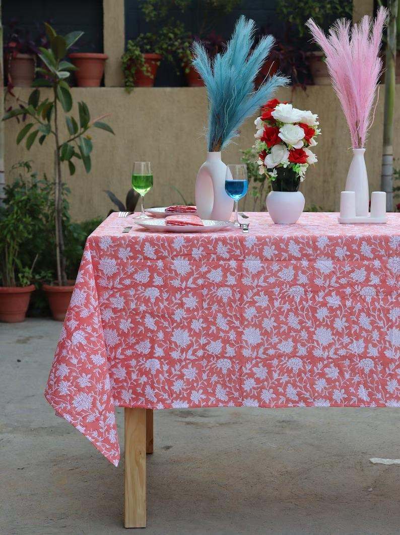 Identique à l'image