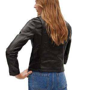 Veste en cuir véritable pour femmes de haute qualité, mode personnalisée, respirante, nouveau design, veste en cuir véritable pour femmes chez Nurak - Product Image 3
