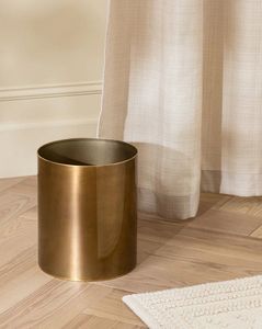 Poubelle fonctionnelle en métal brillant avec cadre durable conçue pour les restaurants, les banquets et les hôtels - Product Image 2