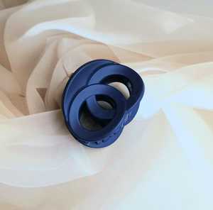 Fashionable Matte Finish Big <b>Hair</b> <b>Claw</b> Clip For Girls And Women With Strong Grip For All Day <b>Hair</b> Styling And Convenience - Product Image 6