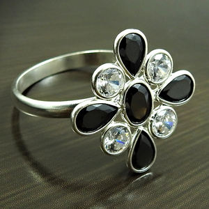 Dainty Engagement Ring for Her 925 Sterling Silver Black White Cubic Zirconia <b>Flower</b> Shape Ring Handmade Jewelry Bulk Suppliers - Product Image 3