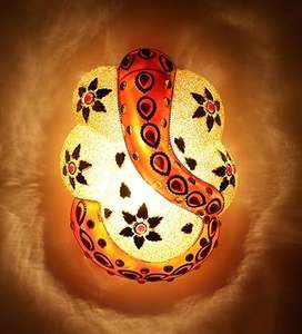 Lampe suspendue en mosaïque Ganesha de meilleure qualité pour les chambres Pooja ou les coins spirituels et la décoration festive disponibles à bon prix - Product Image 4