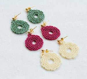 Top vente unisexe Dollar Design Game Day boucles d'oreilles goutte qualité perles de rocaille broderie personnalisé boucles d'oreilles perlées meilleure idée cadeau - Product Image 3