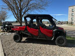 Pioneer 1000-6 Deluxe Crew 2025 Impecable, Exportación a Todo el Mundo - Product Image 6