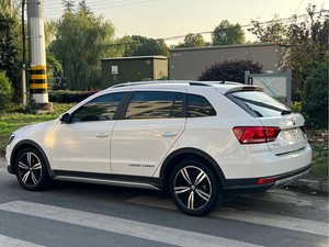 Segunda Mano 2024 230TSI Automático Asientos de Tela 7 Plazas Volante a la Izquierda Neumáticos R18 Listo para Enviar - Product Image 6