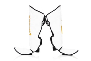 Pro Combat Sports Protège-tibias - Équipement de protection haute performance pour le Muay Thai et le MMA - Conception ergonomique en jaune vif - Product Image 3