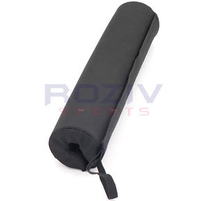 Coussin de squat réglable avec logo personnalisé, dernier design, usage en salle de sport, accessoire de musculation, rembourrage en nylon respirant et confortable - Product Image 4