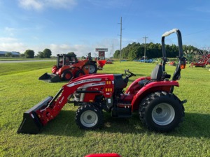 Tractor Compacto Massey Ferguson 1600 4WD Diésel Listo Para La Venta - Product Image 4