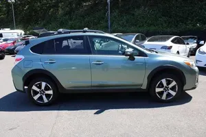USADO LHD/RHD 2016 S U B A R U CROSSTREK HYBRID TOURING - Product Image 2