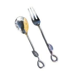 Diseño de lujo Tamaño personalizado Juego de cubiertos disponible Juego de cubiertos de comida de acero inoxidable hecho a mano Al mejor precio. - Product Image 6