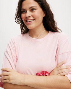 T-shirt surdimensionné The Boxy personnalisé pour femmes-Qualité supérieure-Ajustement parfait pour toute occasion - Product Image 2