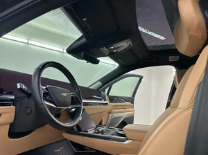 รถยนต์ SUV ไฟฟ้าสุดหรู ปี 2025 มอเตอร์คู่ ขับเคลื่อนสี่ล้อ 750 แรงม้า ประสิทธิภาพสูง แบตเตอรี่ลิเธียม เบาะหนัง น้ำหนักเบา - Product Image 2