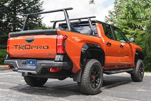 โตโยต้า ทาโคมา TRD Pro ดับเบิ้ลแค็บ ปี 2024 ขับเคลื่อน 4 ล้อ เครื่องยนต์ไฮบริด 4 สูบ เทอร์โบ พร้อมระบบล็อคเฟืองท้าย  ปรับแต่งน้อยมาก พร้อมกล้อง - Product Image 5