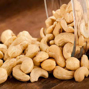 GROS CAJOU BIOLOGIQUE DE HAUTE QUALITÉ DU VIETNAMIEN-NATUREL MEILLEUR PRIX SAIN - Product Image 1