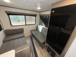 Camping-car remorque d'occasion 2025 Key_stone Cole_man 19R - Product Image 3