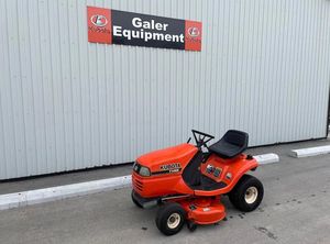 Tondeuse à gazon Kubota abordable, faible entretien, pour jardin, ferme, aménagement paysager. - Product Image 2