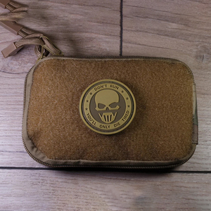 แผ่นยางพีวีซีนุ่มซิลิโคนสำหรับเครื่องแต่งกายแผ่นปะ3D แบบนูนโลโก้3D จำนวนมาก - Product Image 2