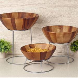 Saladier en bois artisanal traditionnel pour une restauration écologique avec un aspect rustique intemporel au meilleur prix - Product Image 2