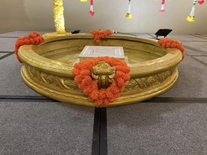 ตกแต่ง Mangala Snanam แบบดั้งเดิมสําหรับงานแต่งงานของชาวอินเดียธีมชนบทตกแต่ง Haldi ตกแต่ง Haldi แท้สําหรับงานแต่งงาน - Product Image 4