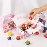Boîte d'emballage pliable écologique et recyclable en relief motif papillon pour cadeaux de fête d'anniversaire d'enfant, de baby shower, sachets de bonbons et de sucre