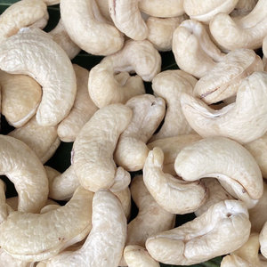 เม็ดมะม่วงหิมพานต์จากโรงงานเวียดนาม WW180, WW240, WW320, LP เม็ดมะม่วงหิมพานต์ดิบ เม็ดมะม่วงหิมพานต์เวียดนาม รับผลิตตามความต้องการของลูกค้า (OEM/ODM) - Product Image 1