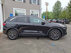 FORD ESCAPE HYBRID PLUG-IN SE FWD 2022 USADO (LHD/RHD) - Product Image 4