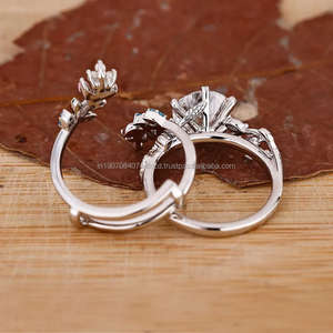 Bague de fiançailles glamour personnalisée Radiant Cut Dainty 1ct à 3ct Lab Grown Classic CVD Diamond Gold Plated IGI Certified for Women - Product Image 6