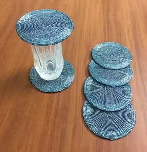 Juego de posavasos con cuentas de alta calificación de 4 piezas Diseño floral Dodger Posavasos con cuentas de color azul en un posavasos de precio económico - Product Image 5