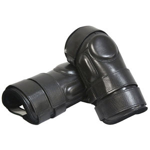 Protection de genou en cuir pour joueur de polo, genouillères d'équitation, genouillères souples en cuir véritable à 100%, prix de vente en gros 2026 - Product Image 3