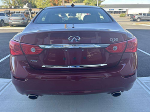 INFINITI Q50 4 portes berline 2.0T Premium 2L I-4 essence à injection directe AWD Transmission automatique, modèle 2016-2017 d'occasion - Product Image 4