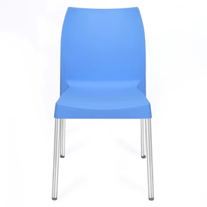 Chaise empilable élégante avec un attrait minimaliste moderne conçue pour les environnements intérieurs et extérieurs polyvalents d'Inde - Product Image 6