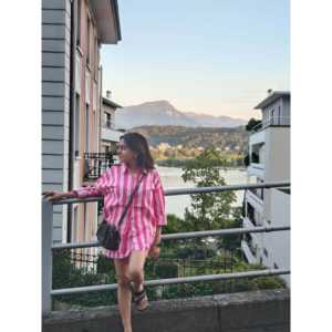 เสื้อเชิ้ตป๊อปลินลายทางสีชมพูคู่ ไซส์ใหญ่พิเศษ - Product Image 1