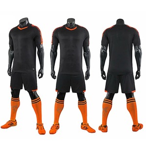 Nouveaux maillots de football pour enfants adultes manches courtes chemises de course à séchage rapide hommes enfants ensembles de maillots de football - Product Image 1