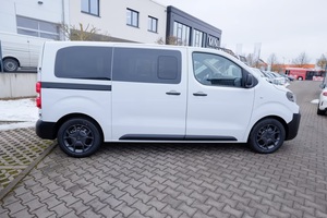 Nuevo Citroën Jumpy 2026, Minibús con Volante a la Izquierda, Diésel, Transmisión Automática Allison, 4x2, Motor Yuchai, 11-20 Asientos, 2.8L, Euro 5, 17500 kg de Peso Bruto Vehicular - Product Image 3