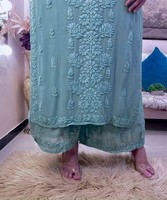 Vêtement ethnique Inde Rayon Kurtis pour femmes Nouveauté Arrivée Exclusive Très demandé Manches régulières Col bateau Prix bas