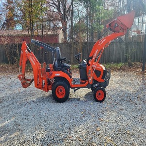 Mini Tractor Agrícola Kubota BX23S 4WD con Cargador Frontal y Retroexcavadora de 20hp, el Mejor 4x4 para Espacios Pequeños - Product Image 6