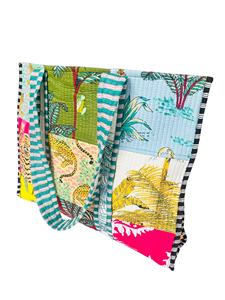 Bolso Tote de Hombro Acolchado 100% Algodón Hecho a Mano, Bolso de Viaje y Compras con Diseño Artesanal, Accesorio de Moda - Product Image 2