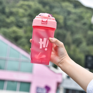 Bouteille de shaker de protéines durable en plastique étanche avec boule de mélange sans BPA pour Gym Fitness poudre de protéines smoothies facile à nettoyer - Product Image 4