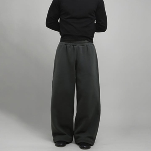 Pantalon de survêtement ample personnalisé pour homme, taille élastique, coupe droite, en molleton brossé de coton 520g, jambe large - Product Image 1