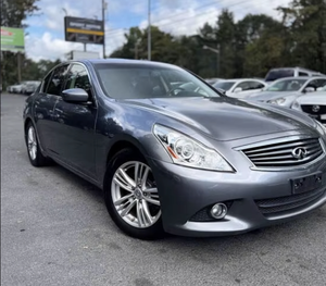 Prístino limpio 2013 Infiniti G37 Sedan - Product Image 1