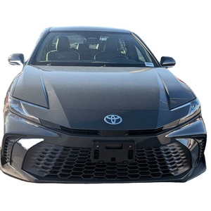Toyota Camry SE 2025 d'occasion, propre, essence/électrique, traction avant - Product Image 1