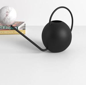 Arrosoir en fer noir classique pour plantes d'extérieur et d'intérieur fleurs, arrosoir pour maison jardin vente en gros 2023 fabriqué en inde - Product Image 2