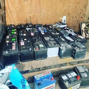 Commandes en gros de déchets de batteries au plomb drainées disponibles à prix avantageux, stock prêt à l'exportation en gros - Product Image 1