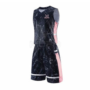 Uniformes de basket-ball unisexe à séchage rapide Nouveau style de shorts en polyester imprimés classiques Ensemble d'entraînement pour adultes avec logo personnalisé - Product Image 2