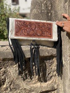 Nouvel arrivage de sac à bandoulière à franges en cuir usiné avec fourrure de vrais cheveux faits main de style occidental sac à bandoulière décontracté dissimulé pour femmes - Product Image 4