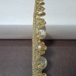 ผ้าลูกไม้ประดับพลอยเทียมตาข่ายโพลีเอสเตอร์เนื้อนุ่มเรียงตามลำดับแนวเมทัลลิกสำหรับชุดเจ้าสาวเครื่องประดับแฟชั่นแบบเรียบ - Product Image 2