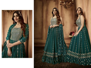 Real Georgette Anarkali Suite para niñas bordado y trabajo de secuencia Salwar boda y fiesta vestido paquistaní - Product Image 5