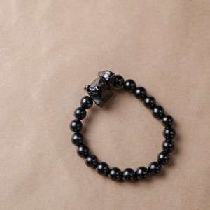 Pulsera de Shungita con 20 cuentas redondas pulidas de 0.32 pulgadas (8 mm) y 3 Shungitas de élite pulidas en banda elástica, talla 16-17 - Product Image 4